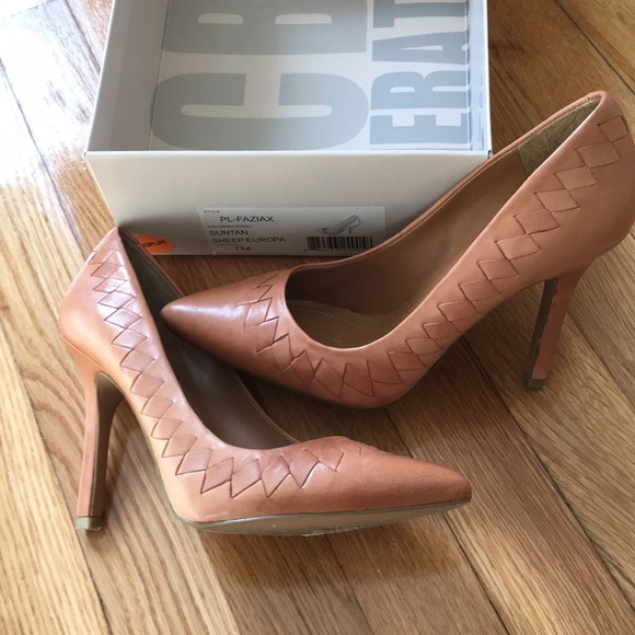 BCBGeneration Shoes - Cognac pumps.